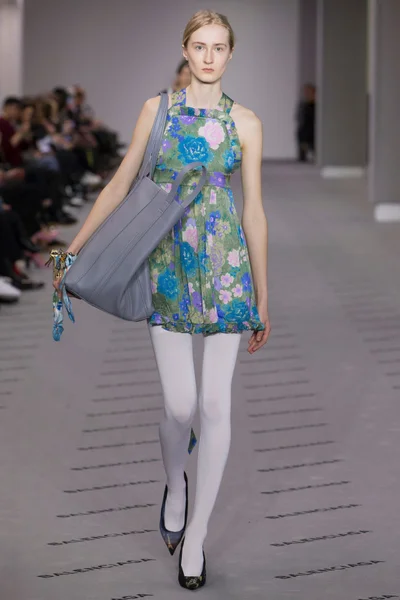 Look 35